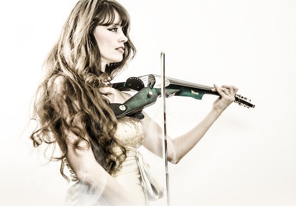 #htmlcaption Violoniste électrique côte d’azur